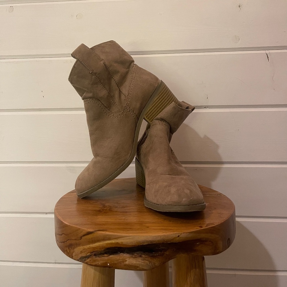 Brown Western Inspired Boots